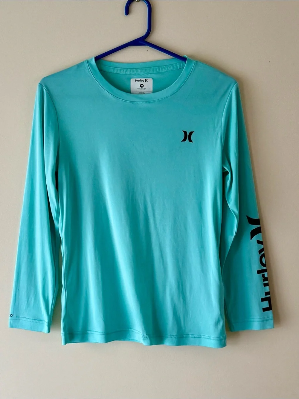 Hurley Boys Aqua Long-Sleeve Rash Guard and Black Camo Swim Trunks Size M/10-12y